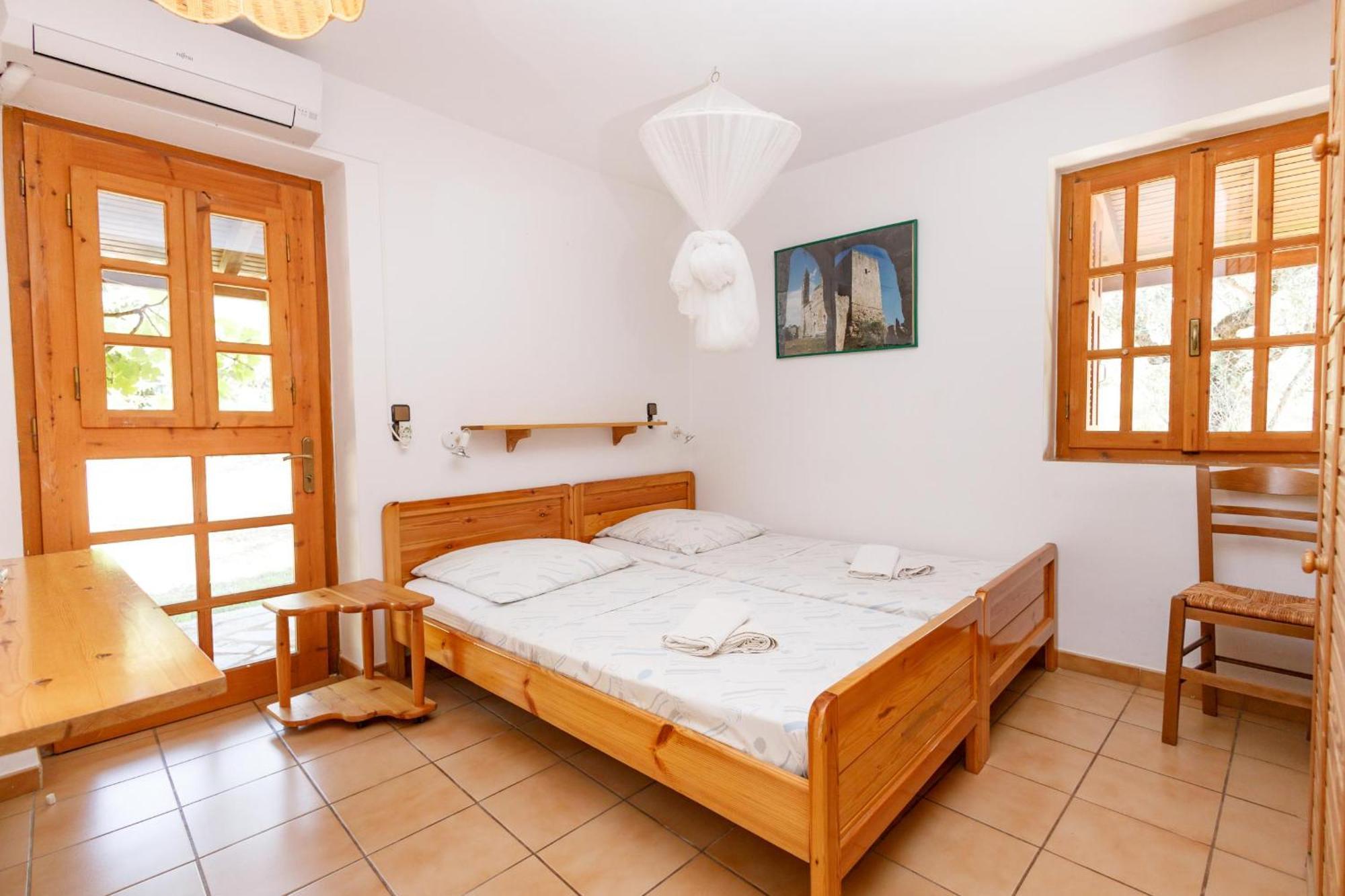 Spiti Nicola Villa Stoúpa Eksteriør bilde